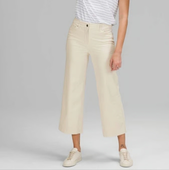 lululemon athletica Pants - lululemon athletica Wide-Leg Cropped Pants in Light Cream